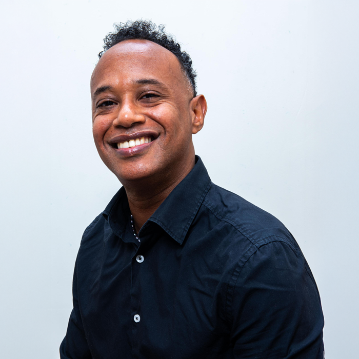 Bini Michael<i class="fas fa-arrow-right" style="margin-left: 10px;"></i> IKT lærling bini@sagenedata.no